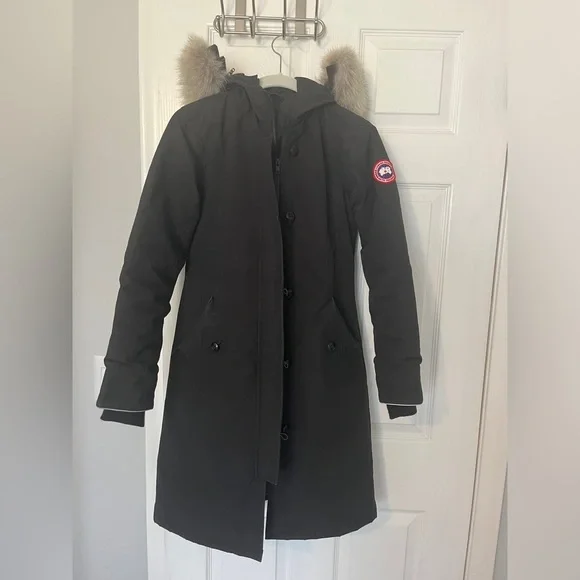 Canada Goose Black Kids Parka with Fur Trim - Picture 2 of 4